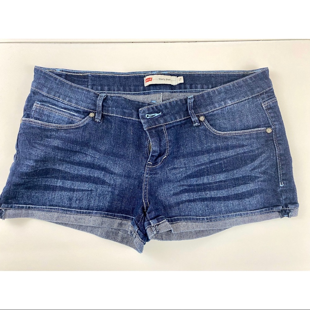 Levi’s Shorty Short Shorts with Fold-Up Cuff, Flap Pockets, Size 17.